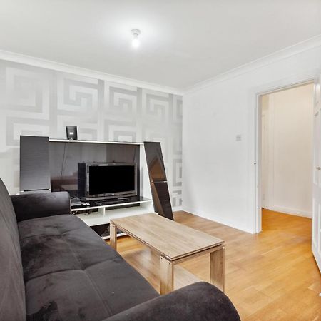 Cozy Stay Apartment ลอนดอน ภายนอก รูปภาพ